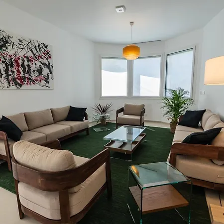 5 Ch. Et Riviere Entre & Cannes فيلة
